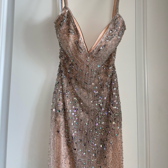 Elegant Prom Dress - Picture 4 of 6